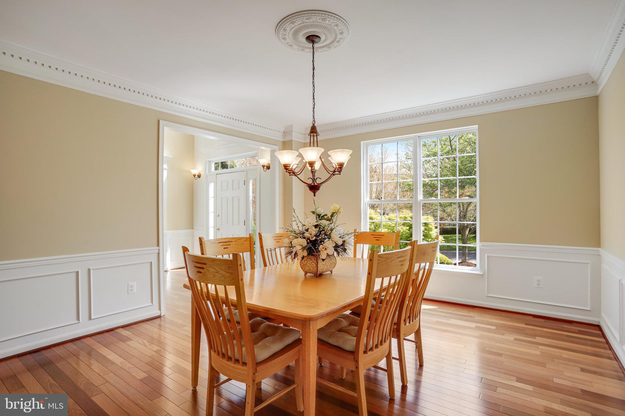 2423 Saint George Way