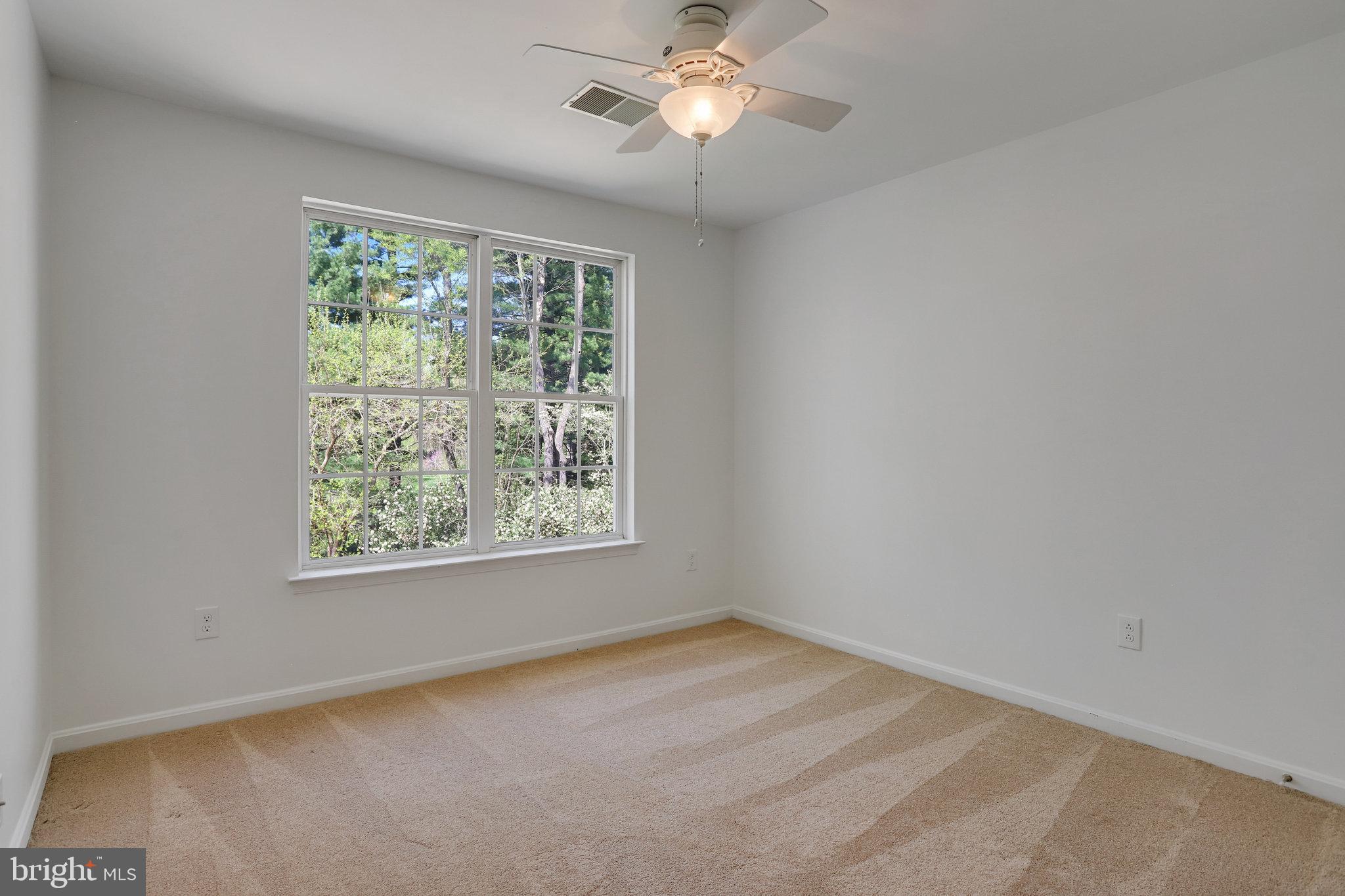 2423 Saint George Way