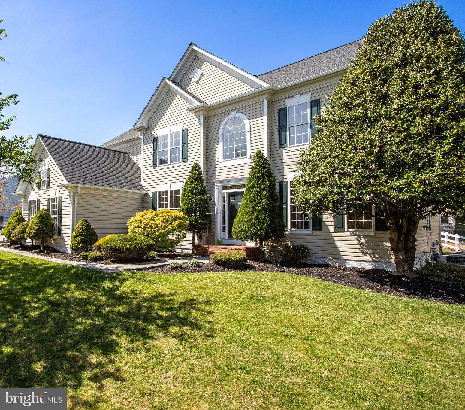 2423 Saint George Way