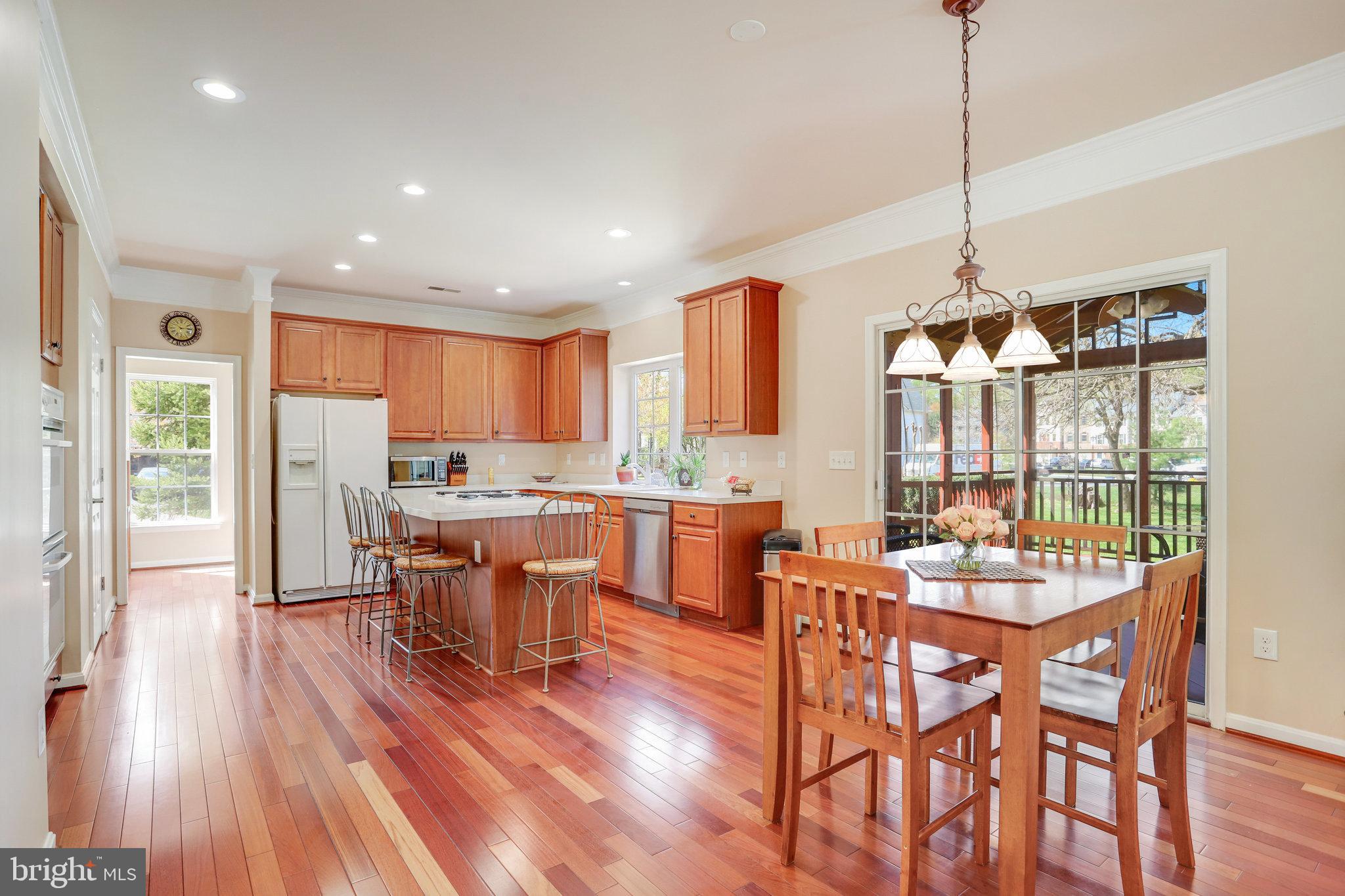 2423 Saint George Way