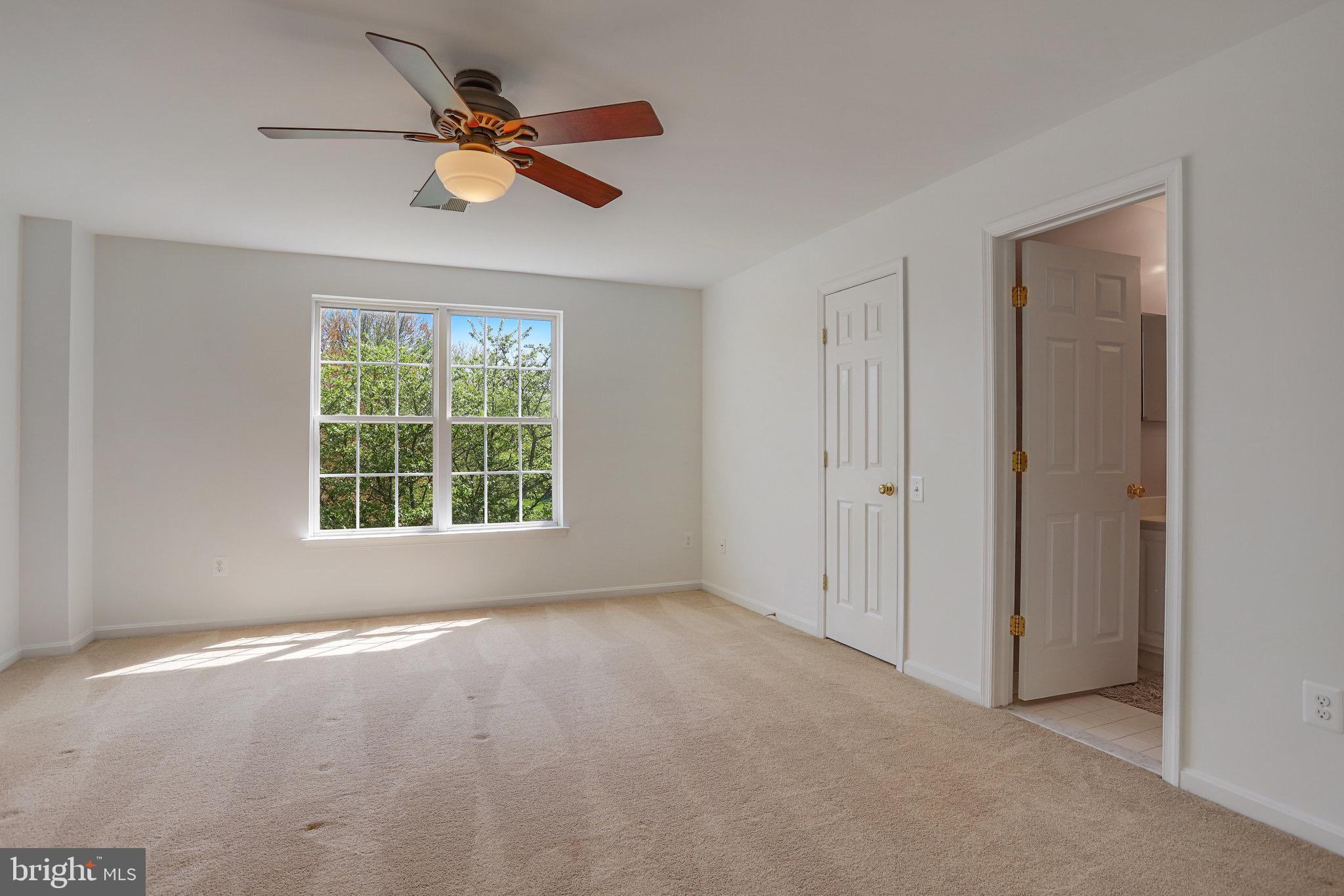 2423 Saint George Way