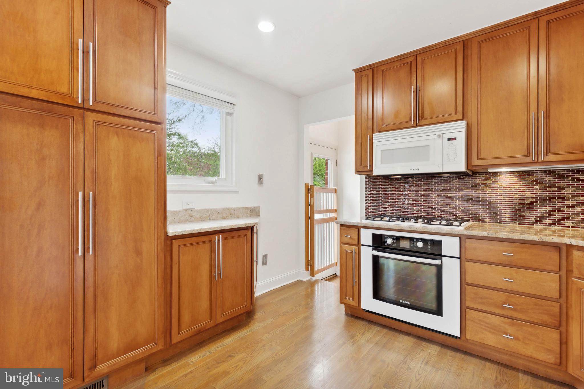 11212 Ashley Dr