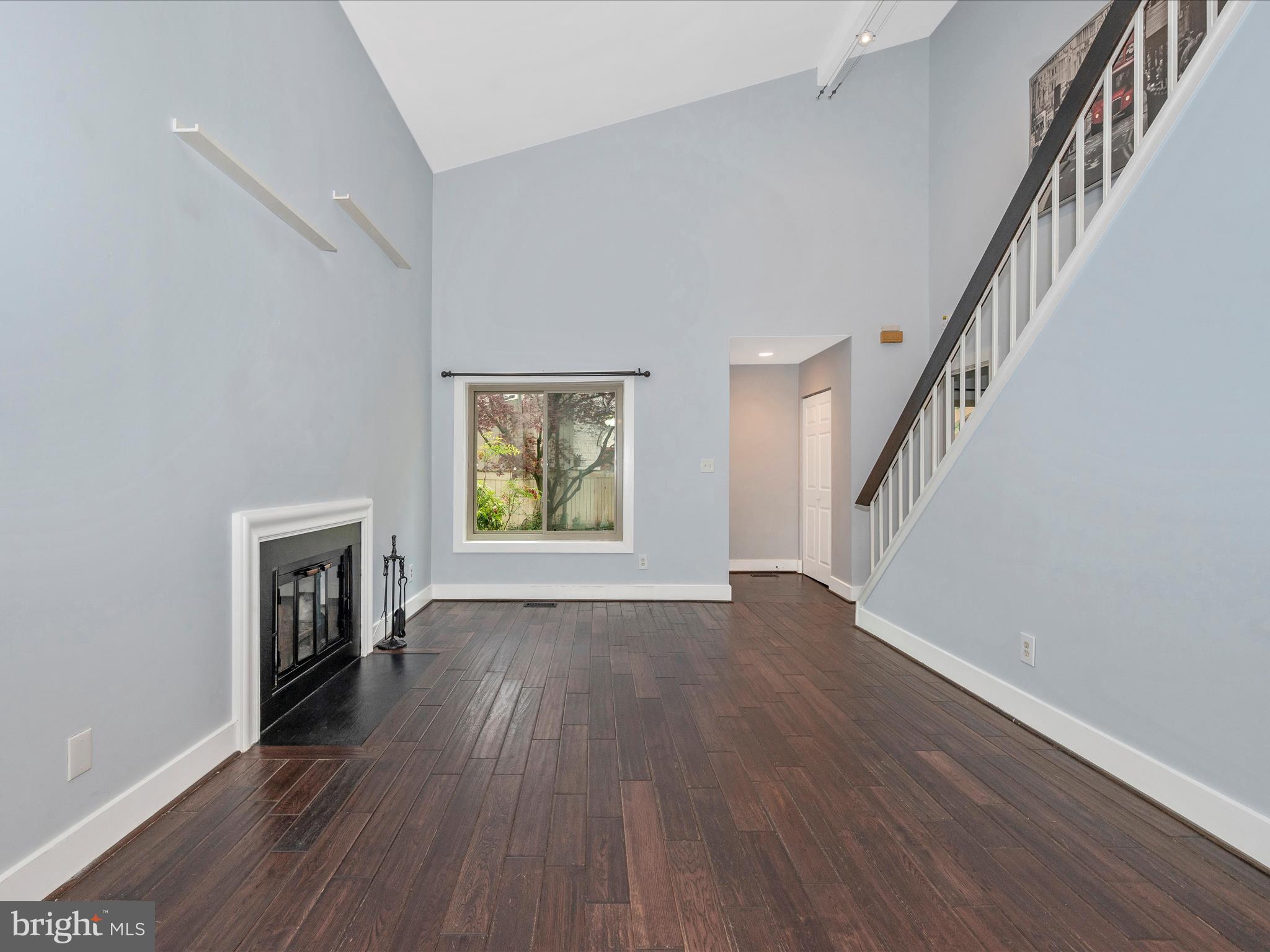 9406 Gentle Cir