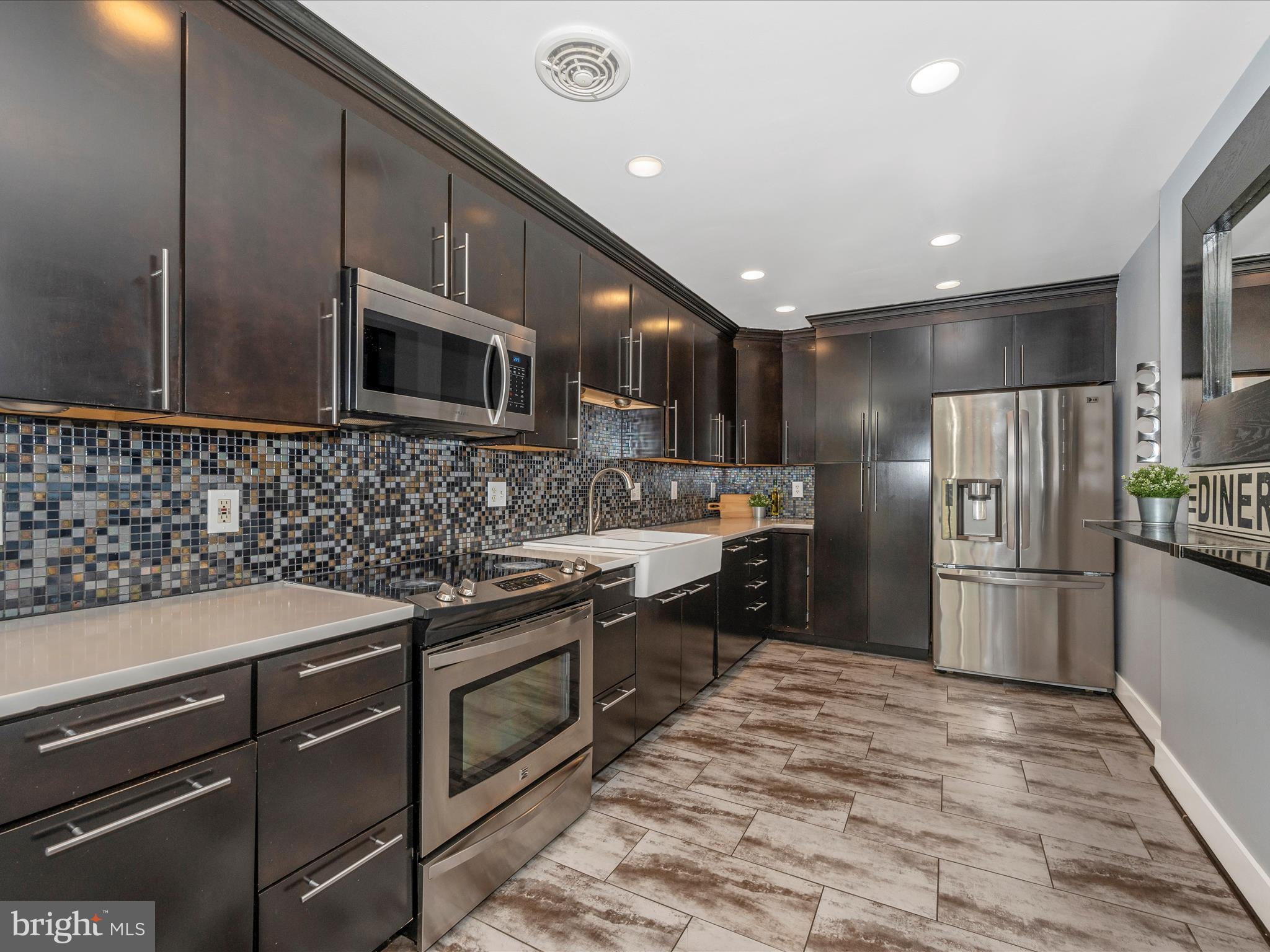 9406 Gentle Cir
