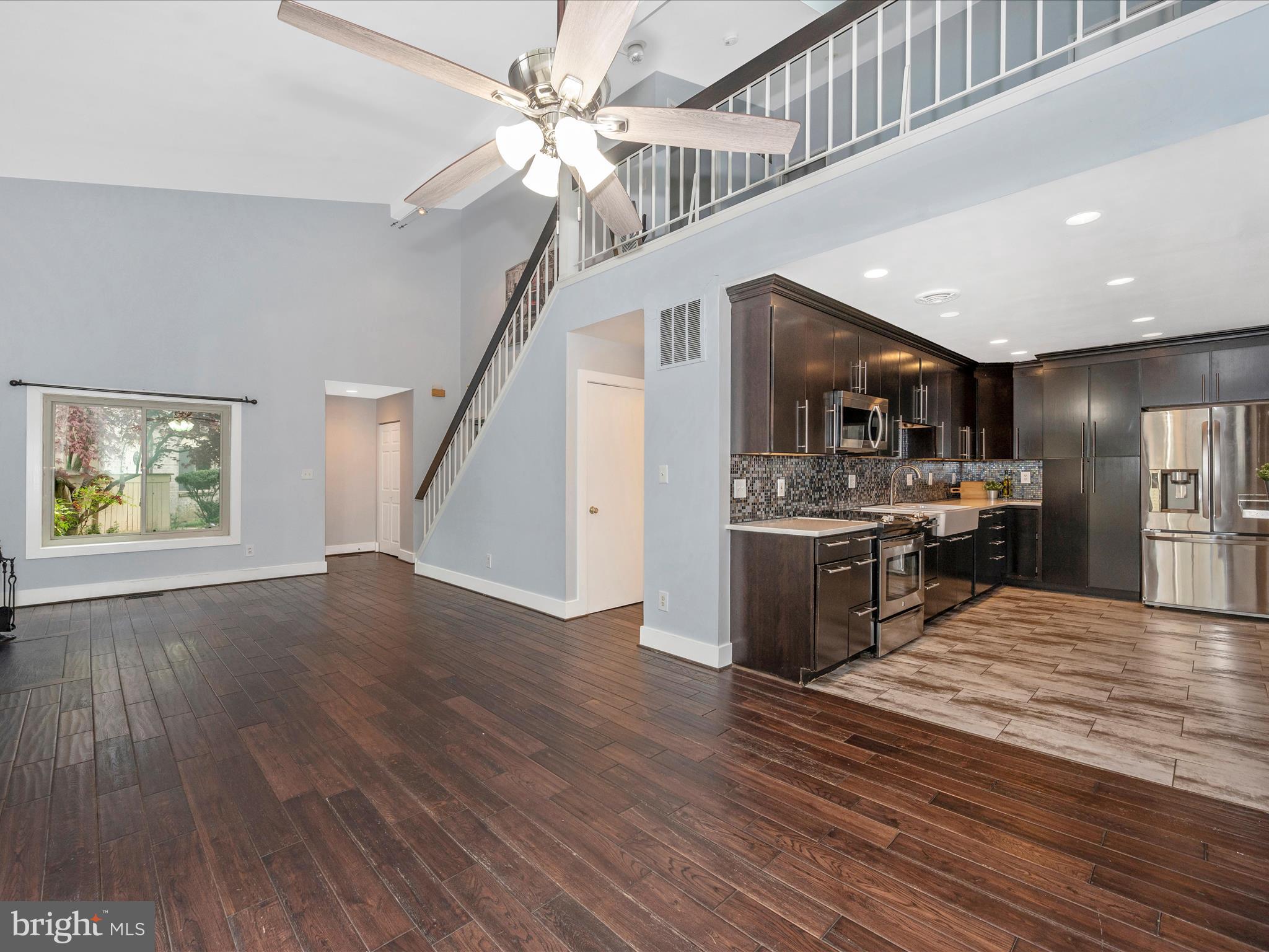 9406 Gentle Cir