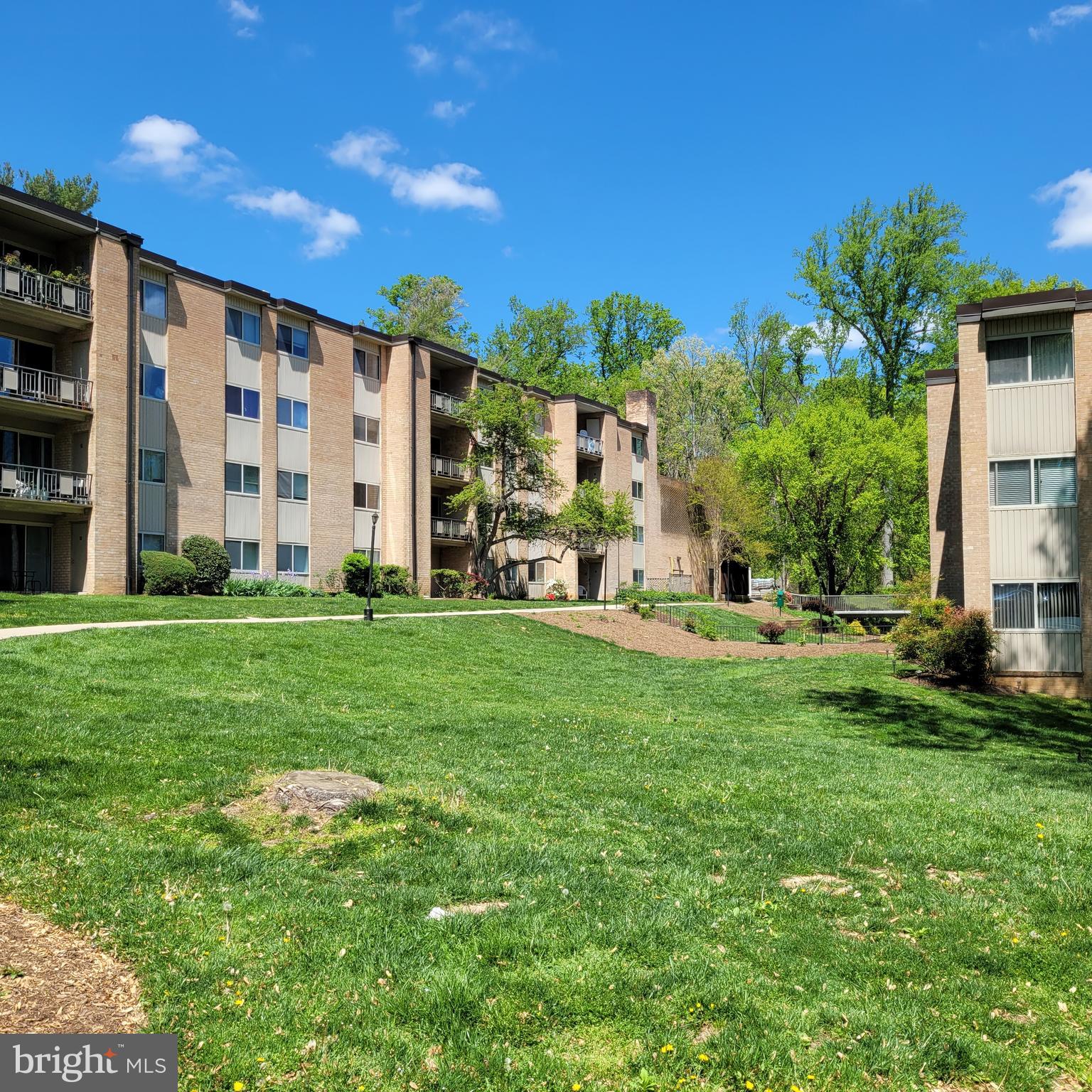 5109 Crossfield Ct #11