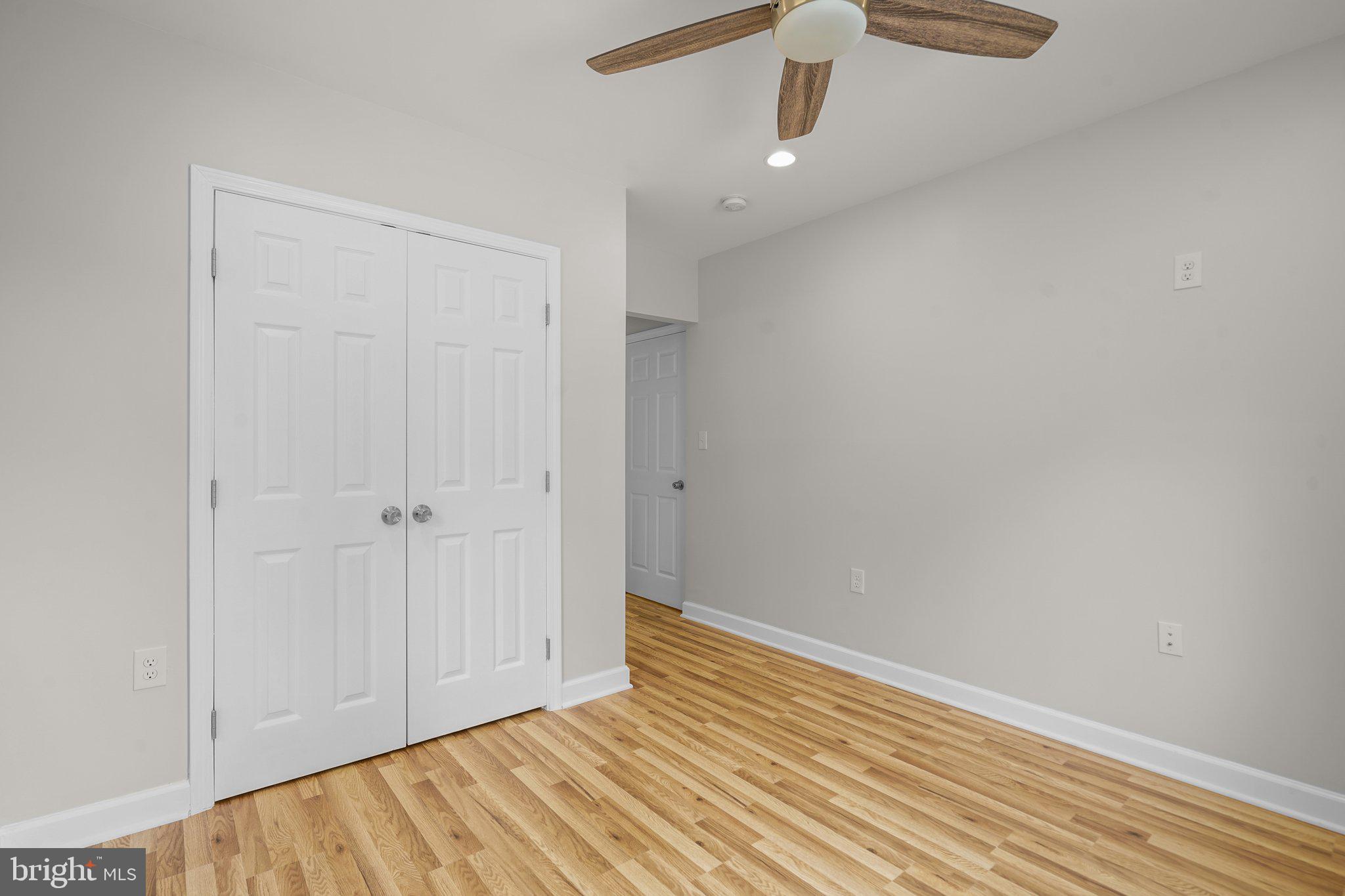 8407 Tahona Dr