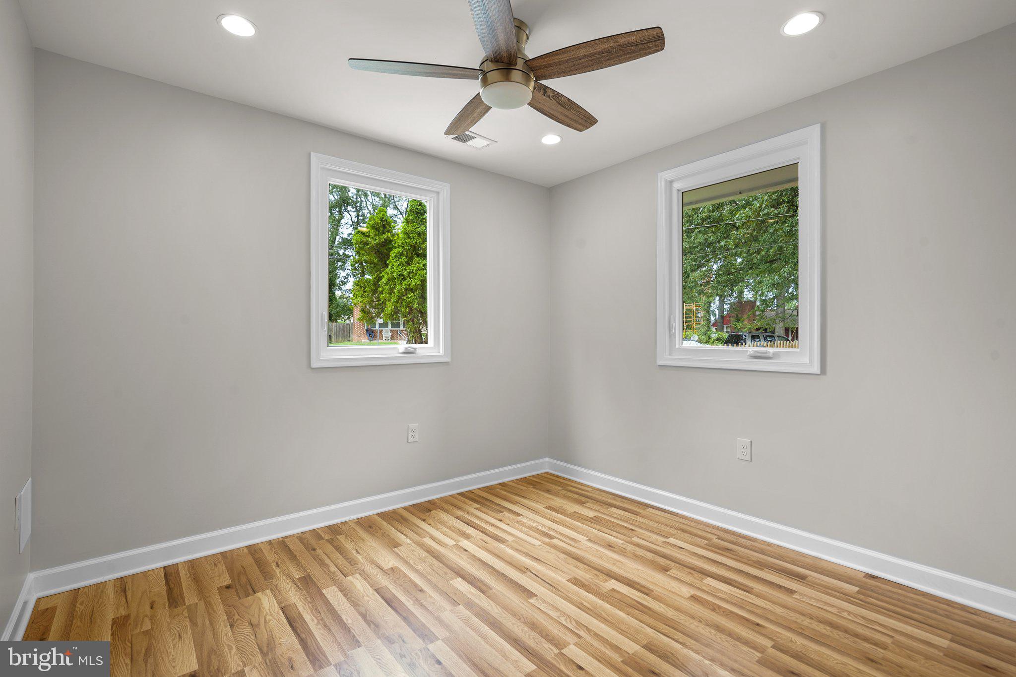 8407 Tahona Dr