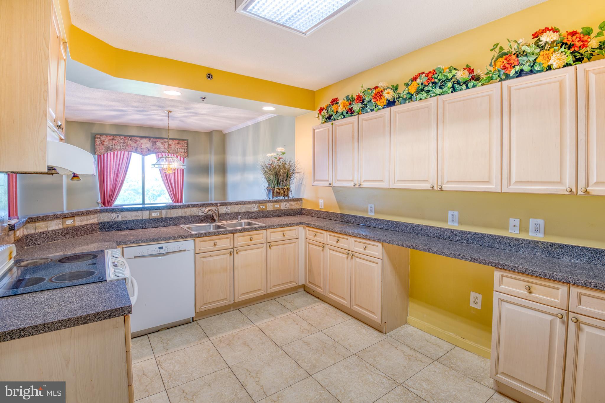 3100 N Leisure World Blvd #1014