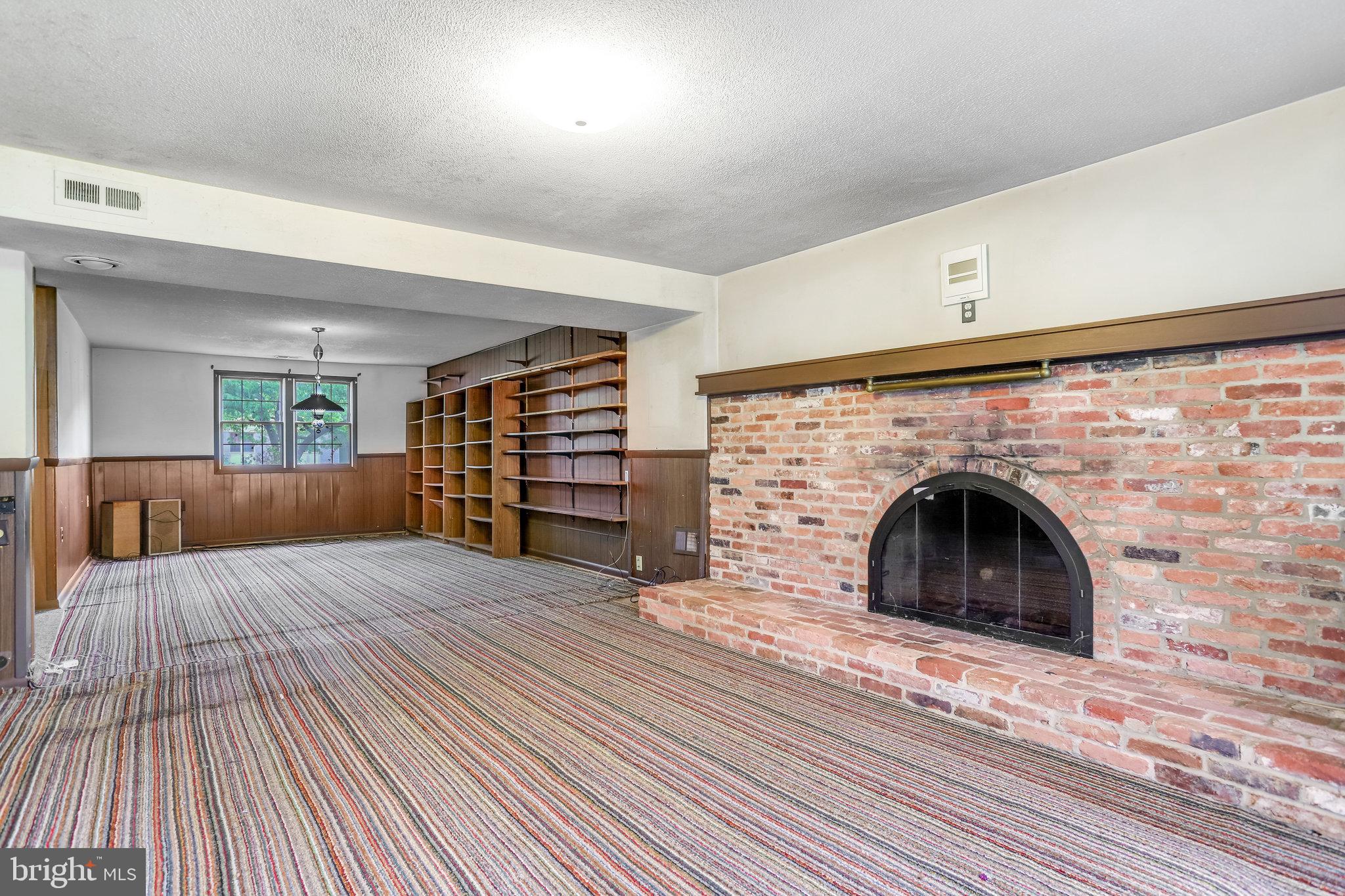14904 Waterway Dr
