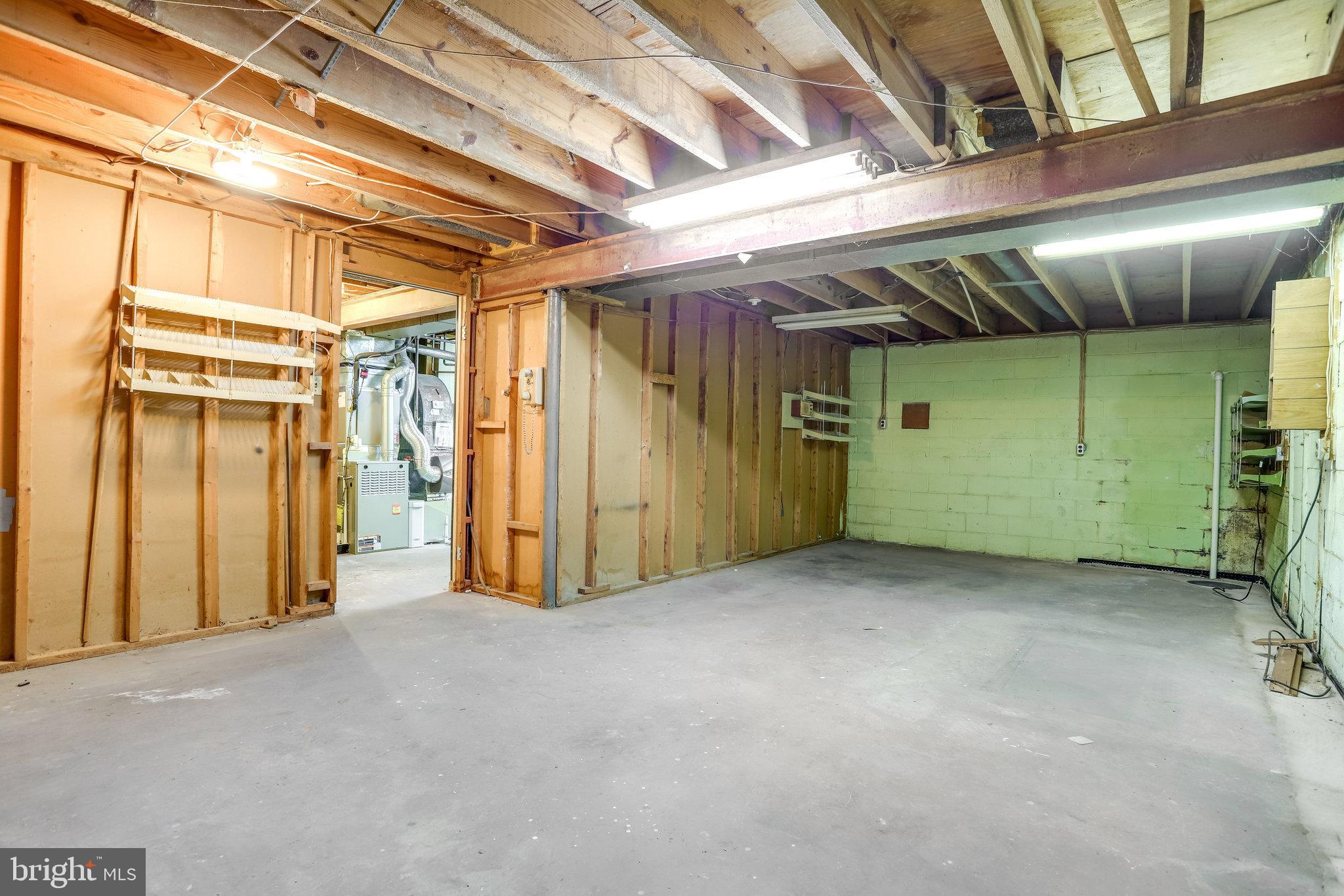 14904 Waterway Dr