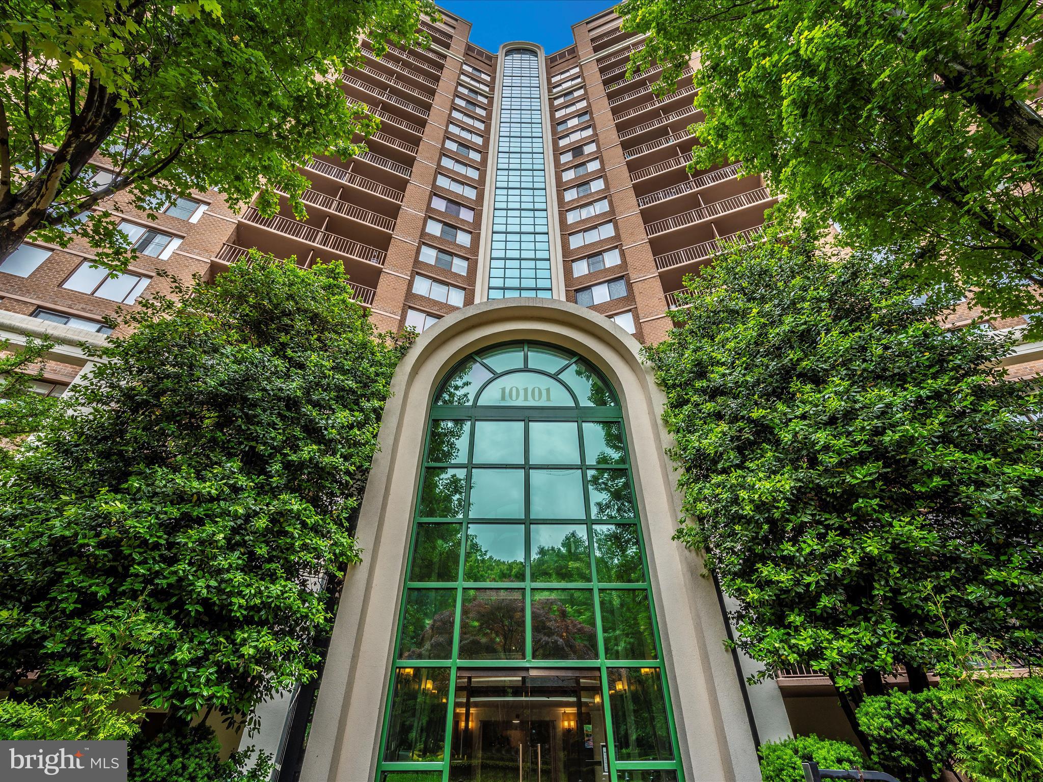 10101 Grosvenor Pl #612