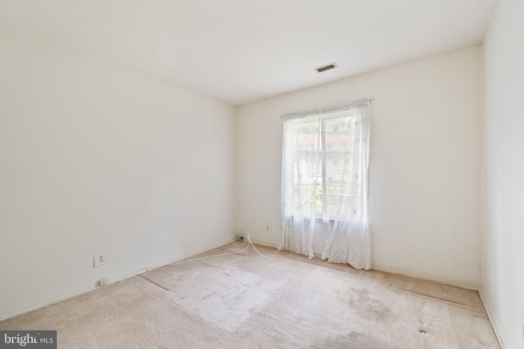 14911 Hydrus Rd