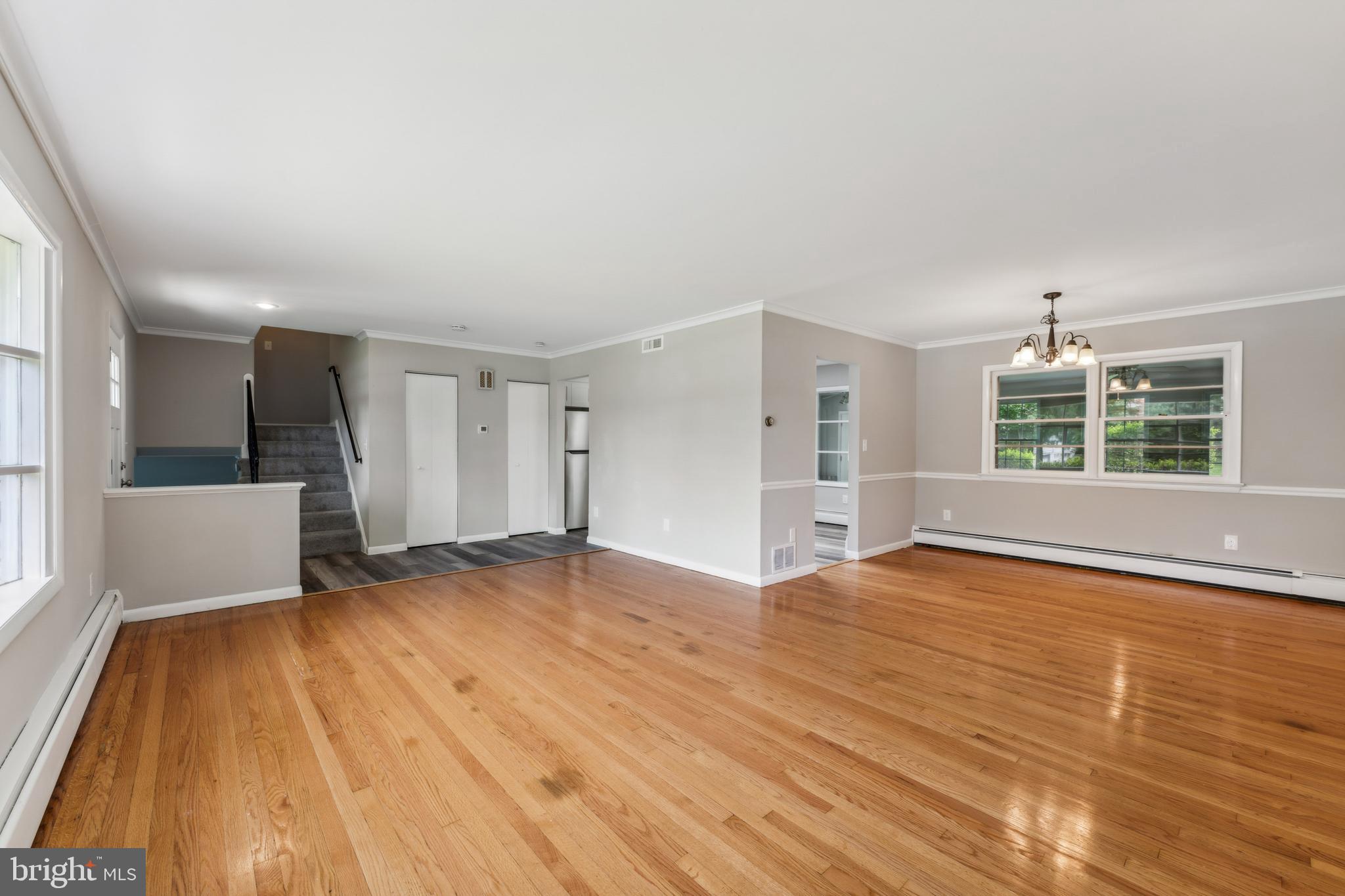 9109 Rosemont Dr