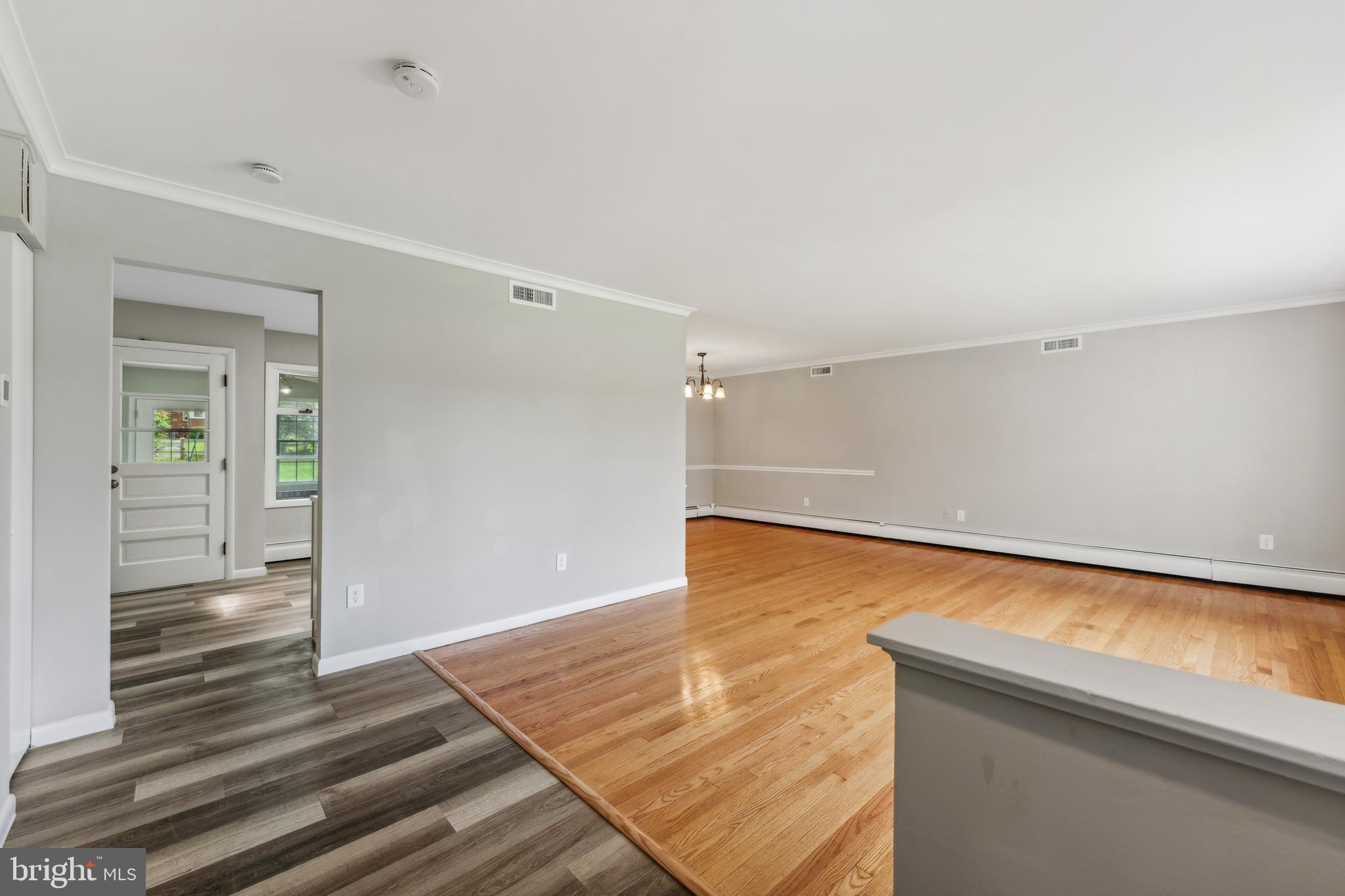 9109 Rosemont Dr
