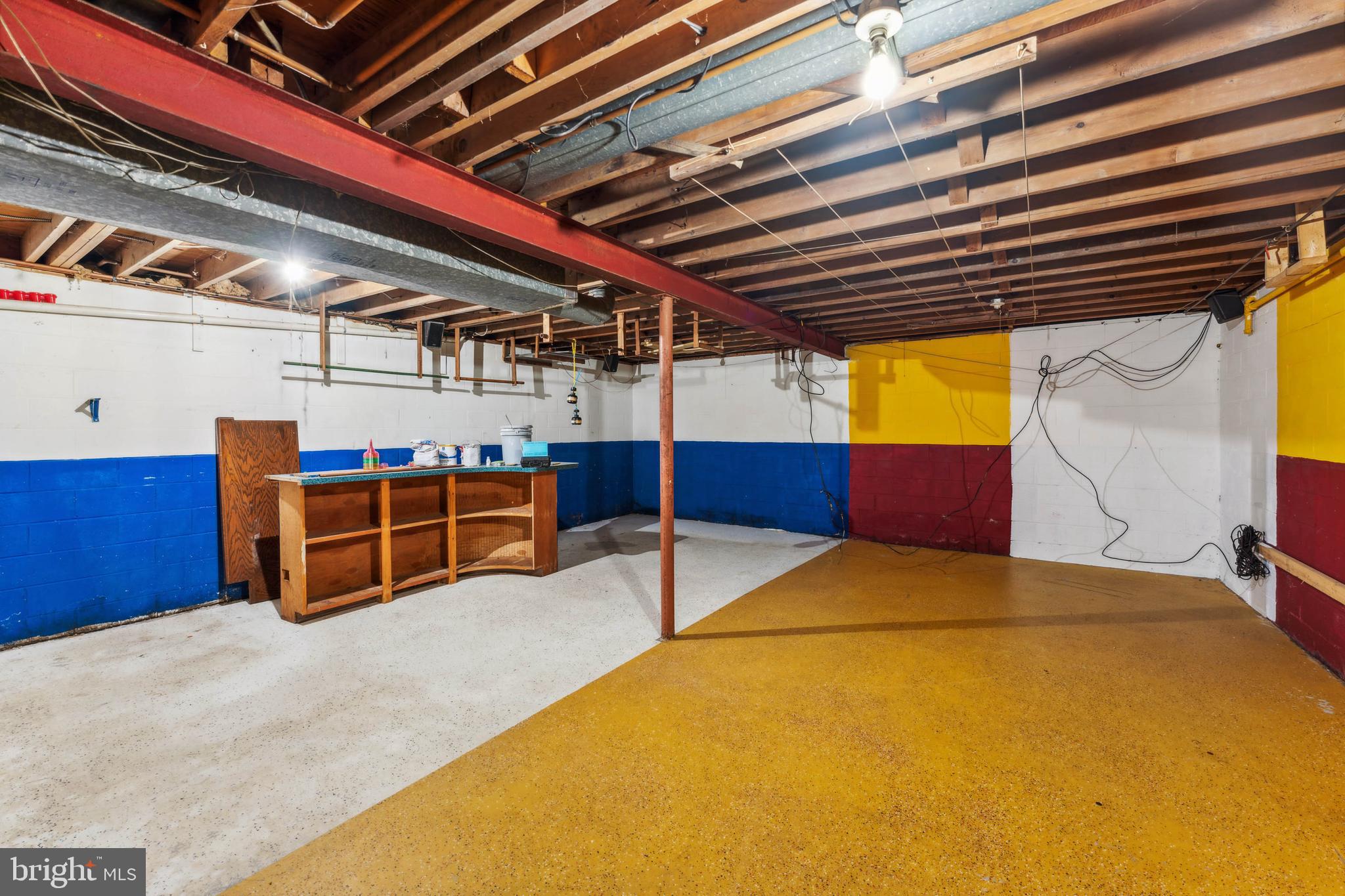 9109 Rosemont Dr