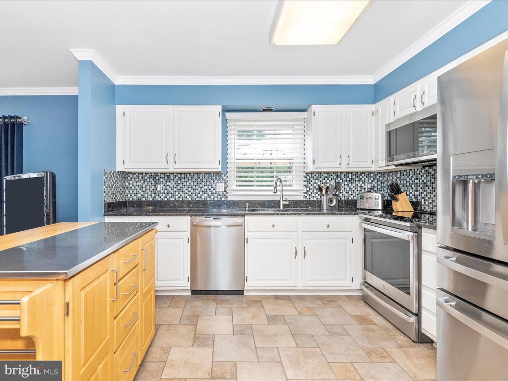 20514 Beaver Ridge Rd