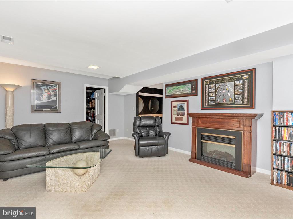 20514 Beaver Ridge Rd