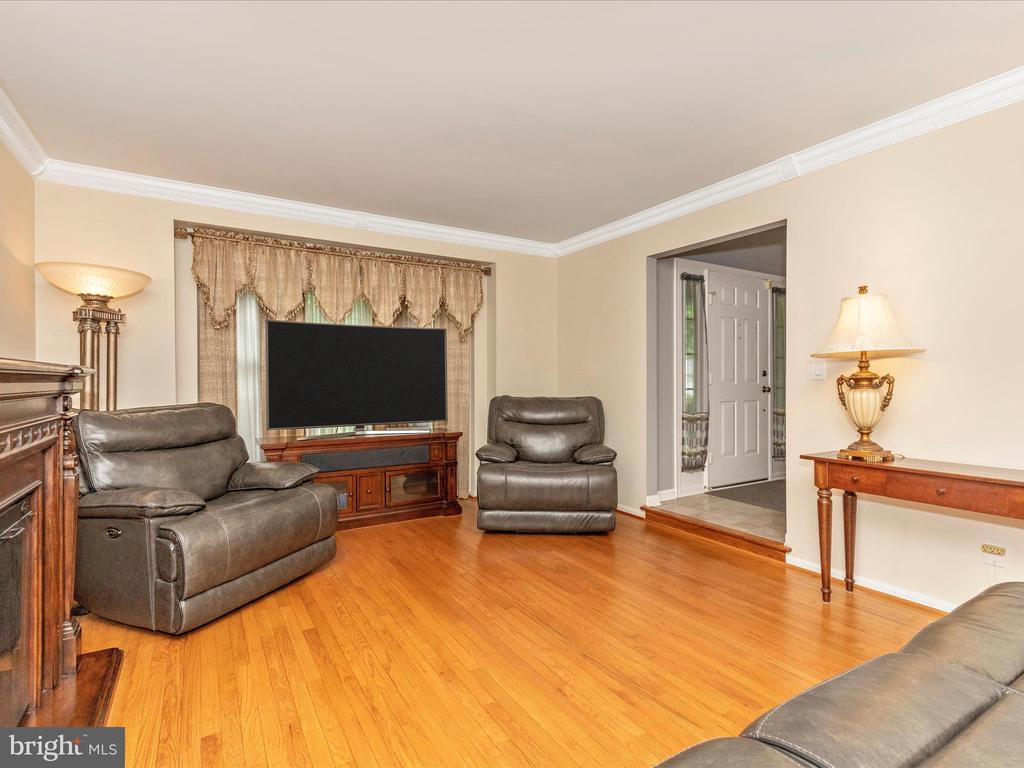 20514 Beaver Ridge Rd
