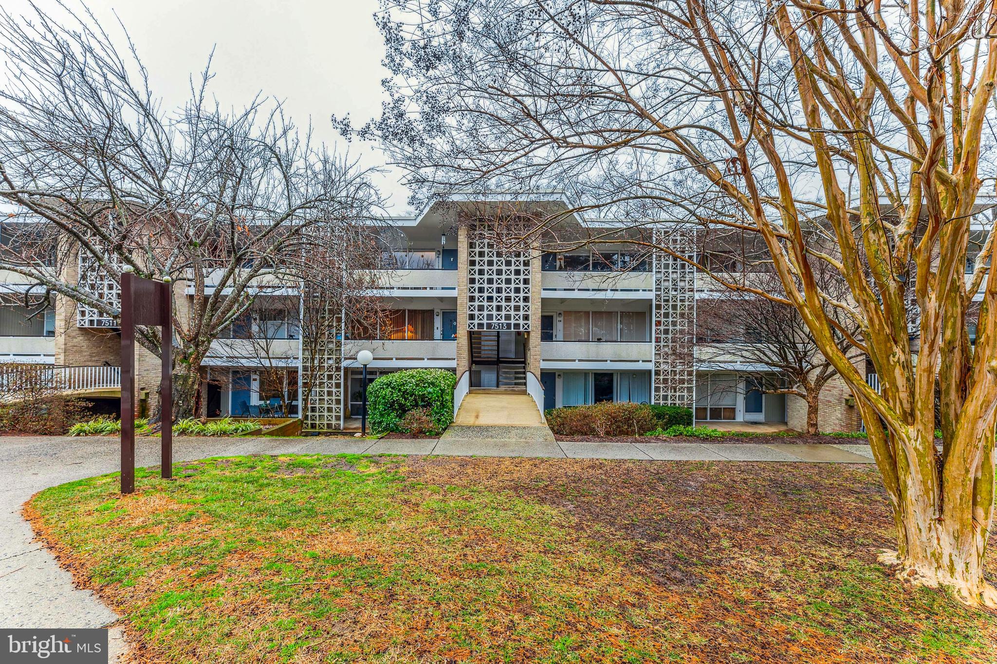 7513 Spring Lake Dr #D-2