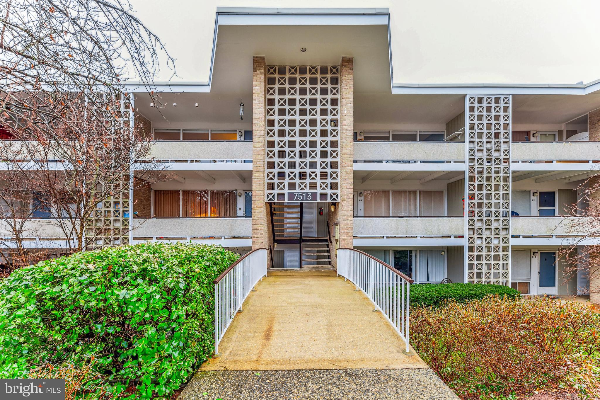 7513 Spring Lake Dr #D-2