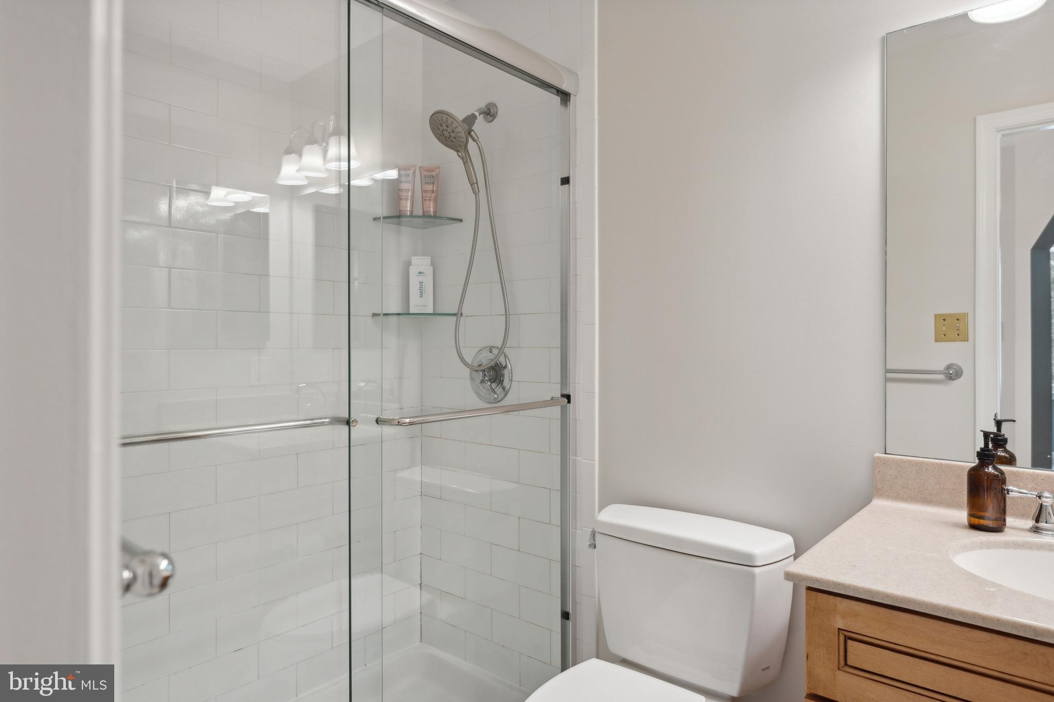1507 Ivystone Ct