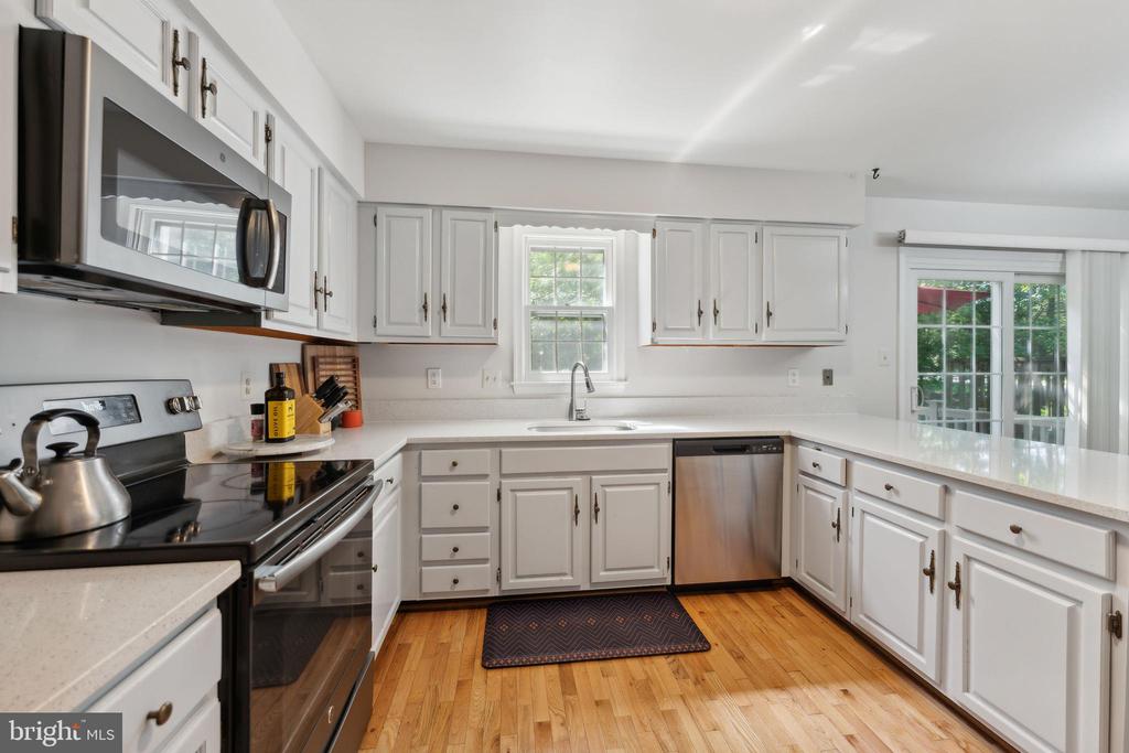 1507 Ivystone Ct