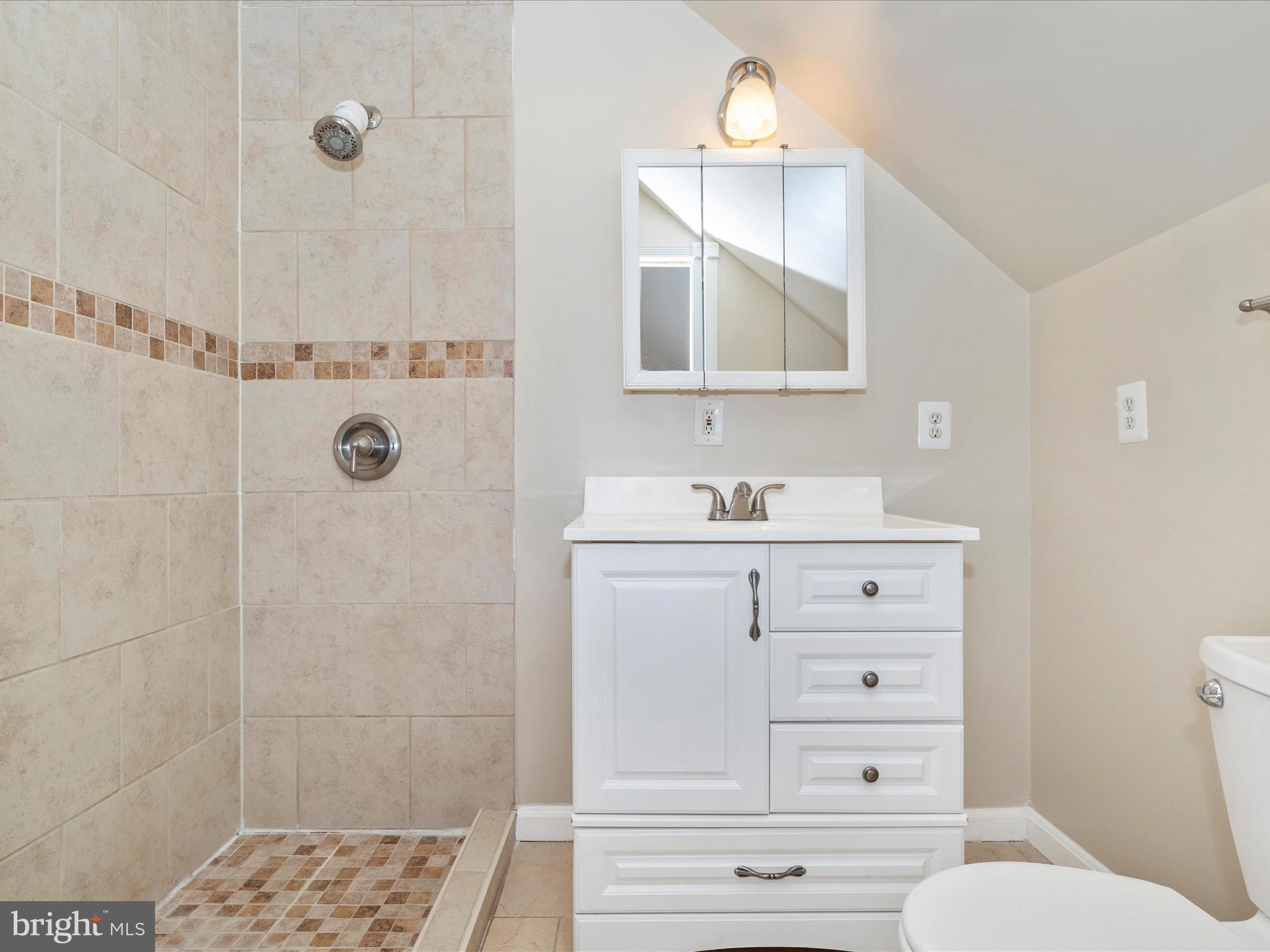 13418 Parkland Dr