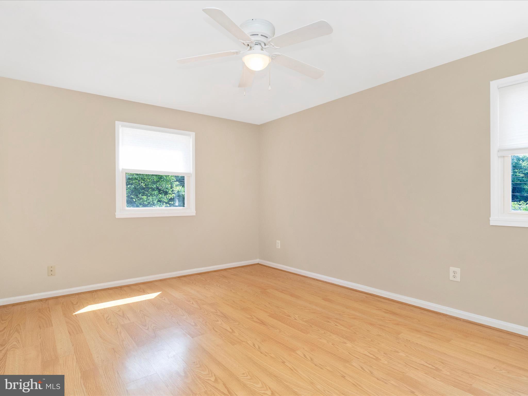 13418 Parkland Dr