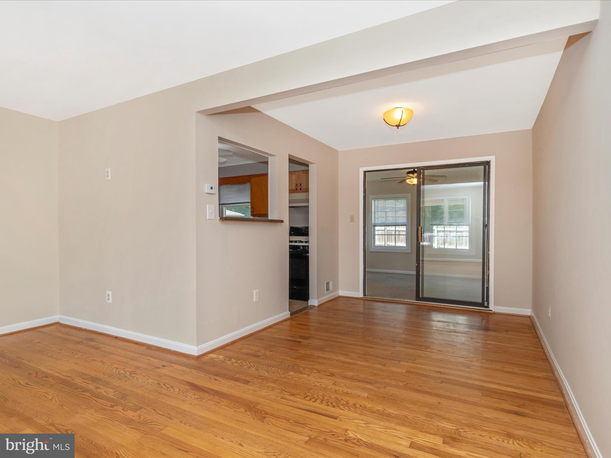 13418 Parkland Dr