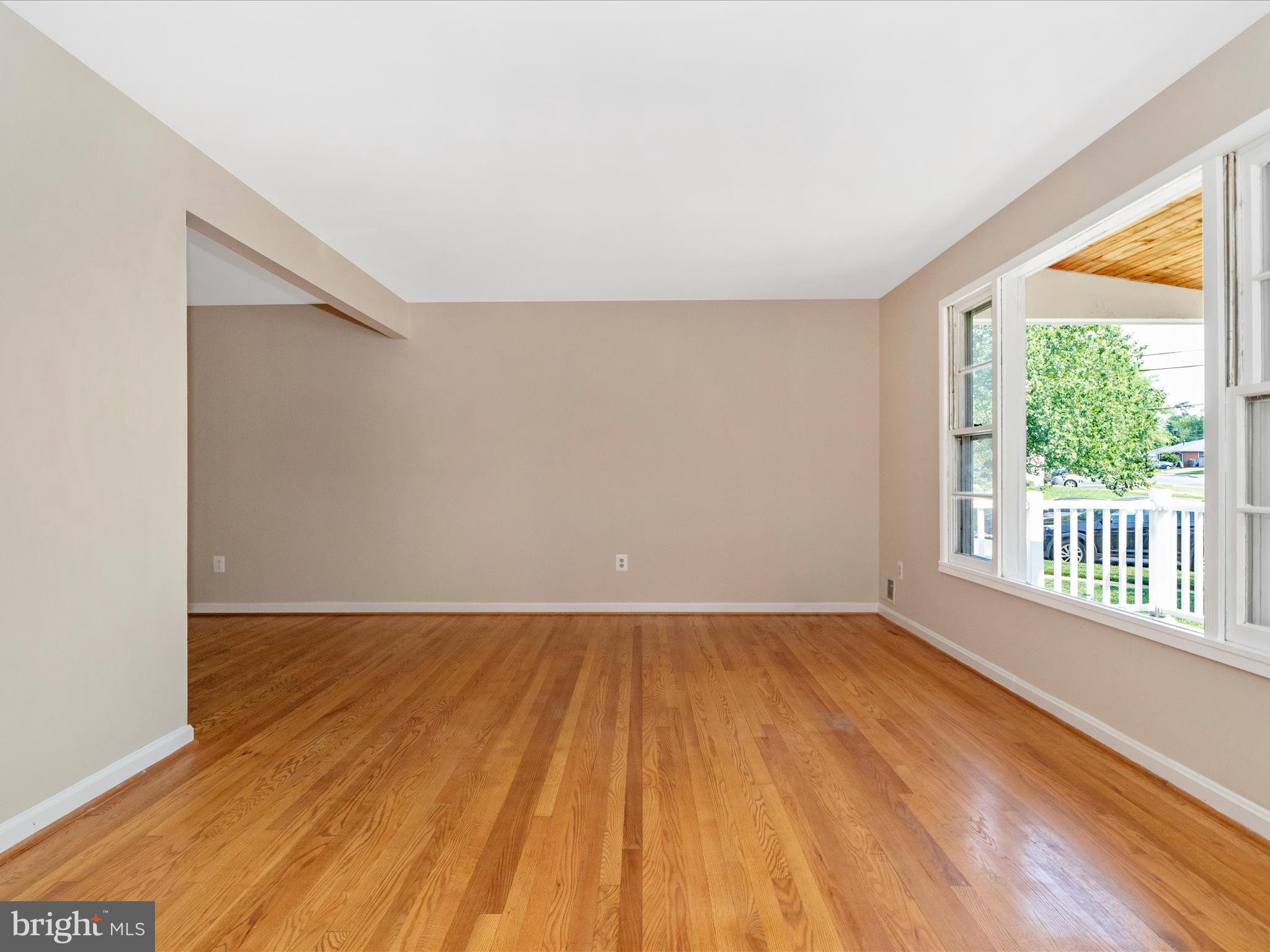 13418 Parkland Dr
