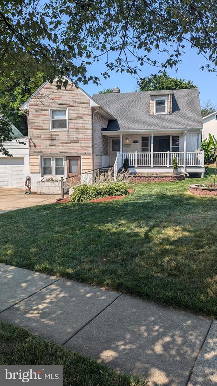 13418 Parkland Dr