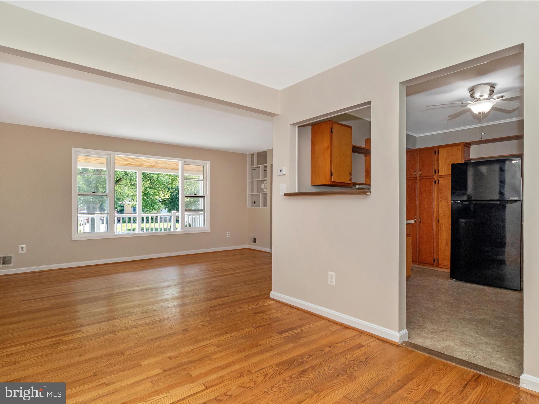 13418 Parkland Dr