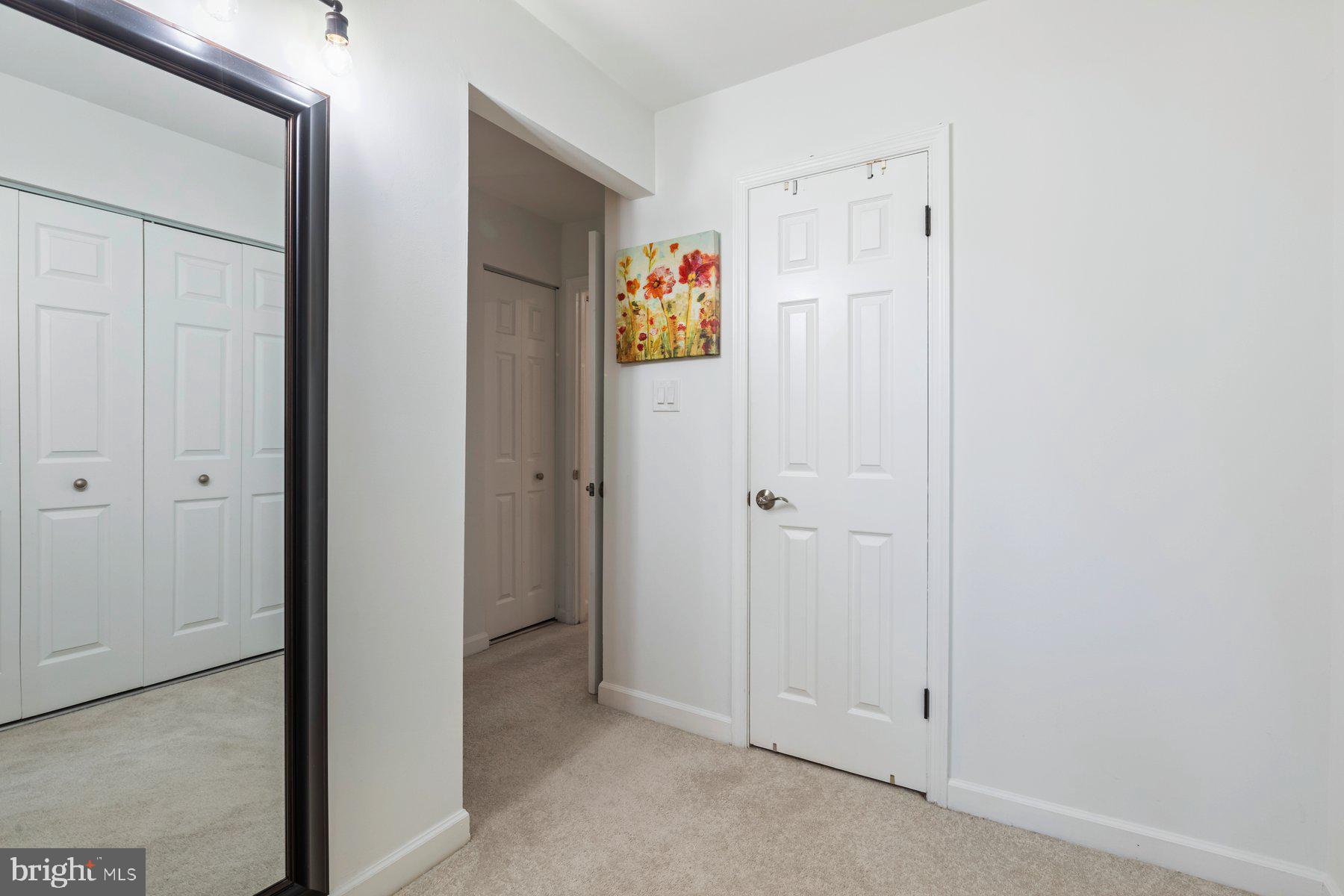 11404 Dorchester Ln