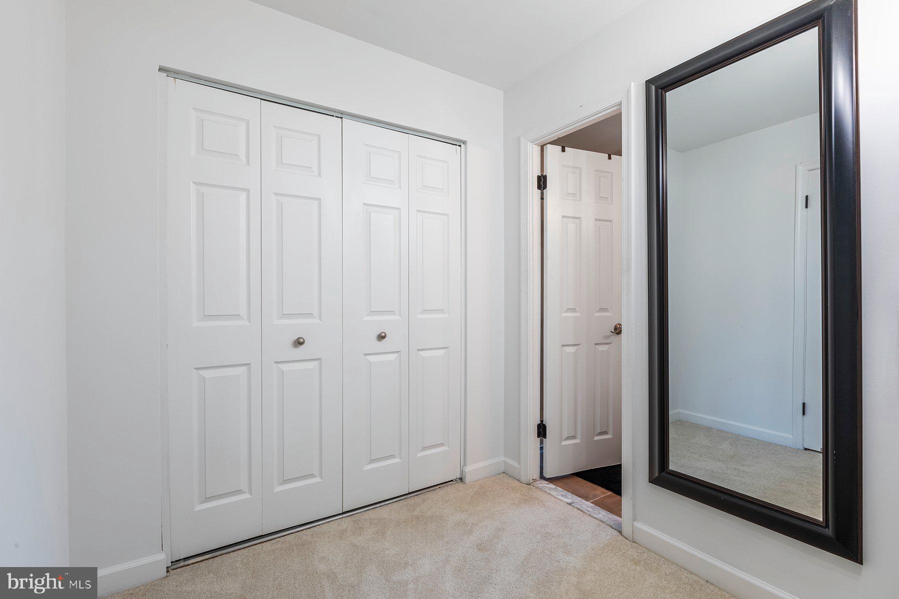 11404 Dorchester Ln