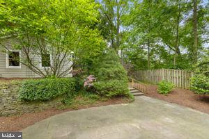 9613 Brunett Ave