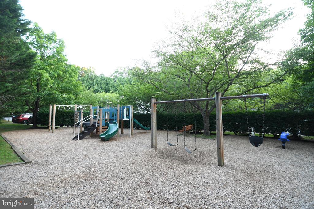 13762 PALMETTO CIRCLE Unit: 13762