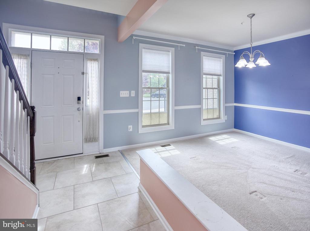 1105 VERBENA CT