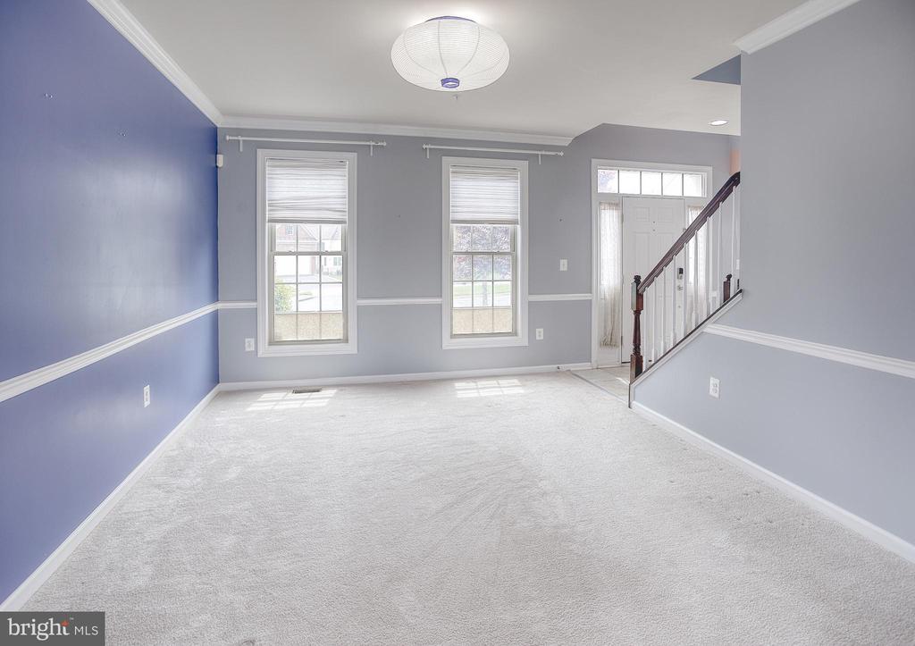 1105 VERBENA CT