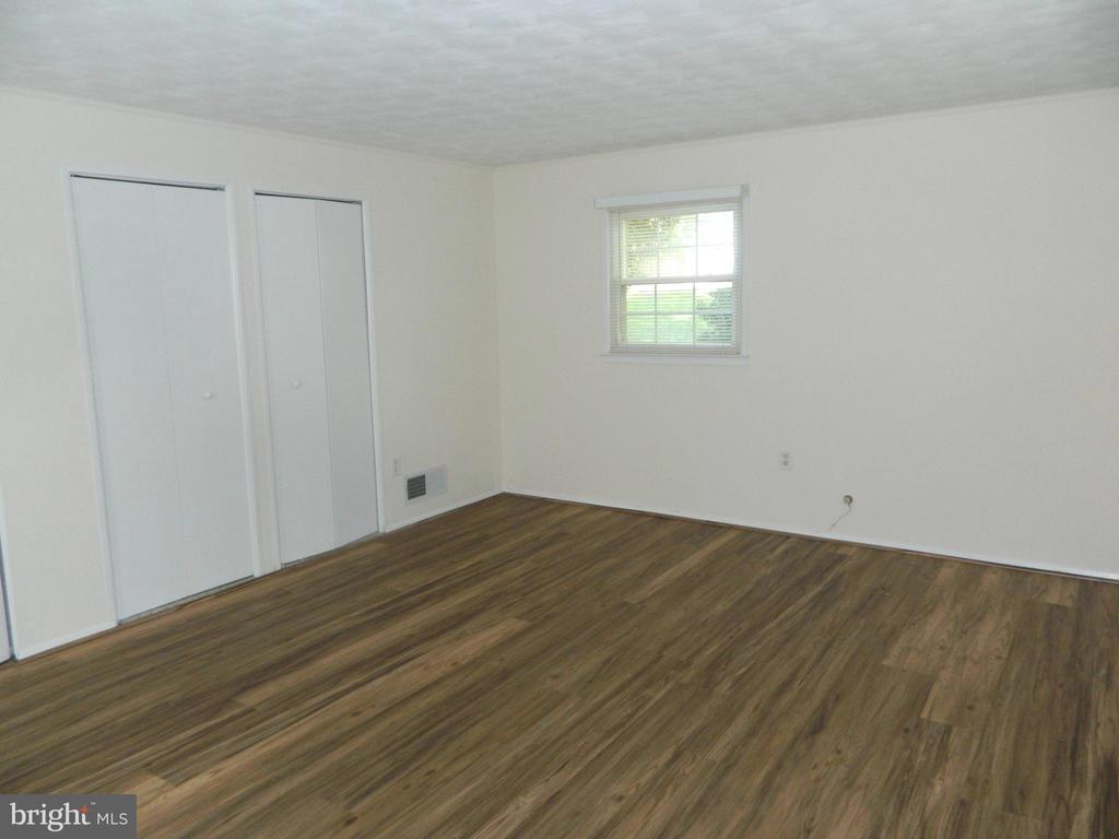 2800 Vixen Ln