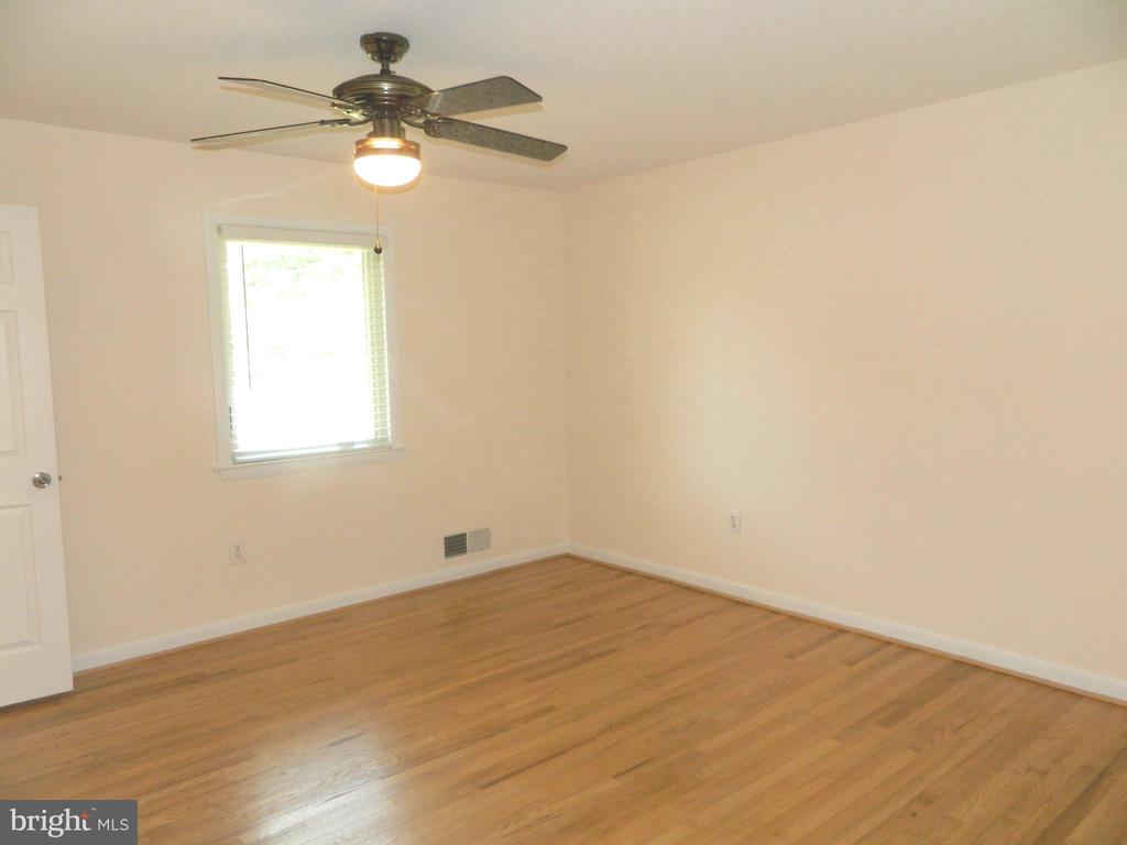 2800 Vixen Ln