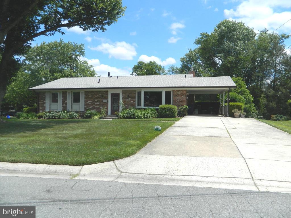 2800 Vixen Ln