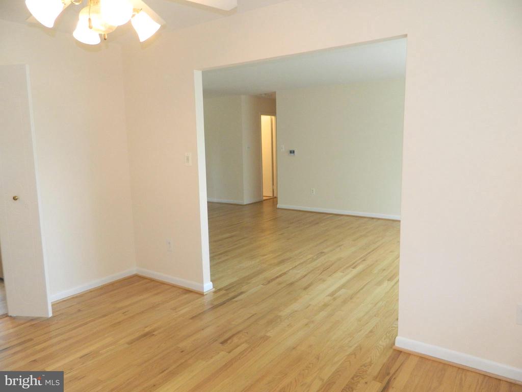 2800 Vixen Ln