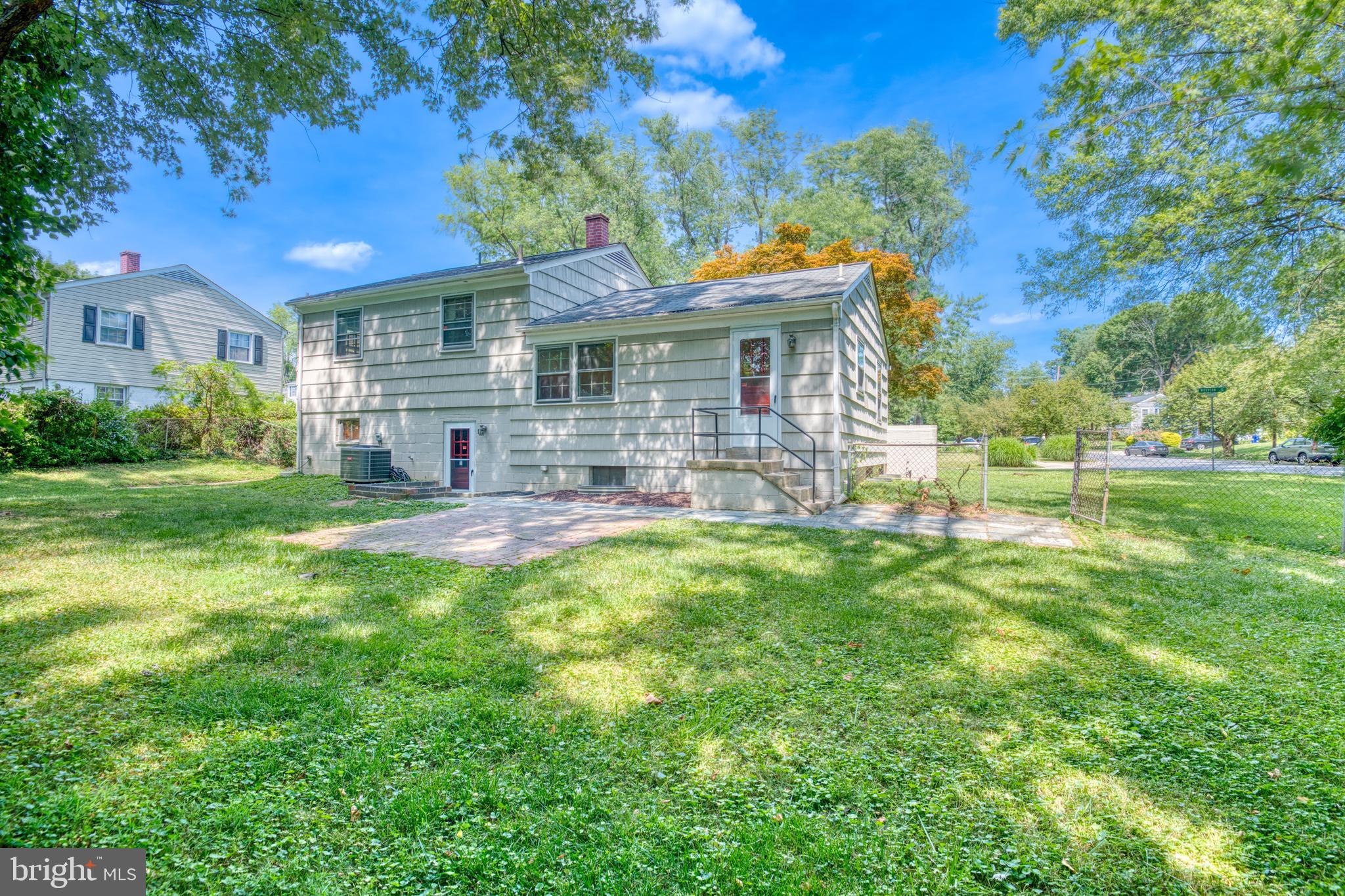 11100 Woodson Ave