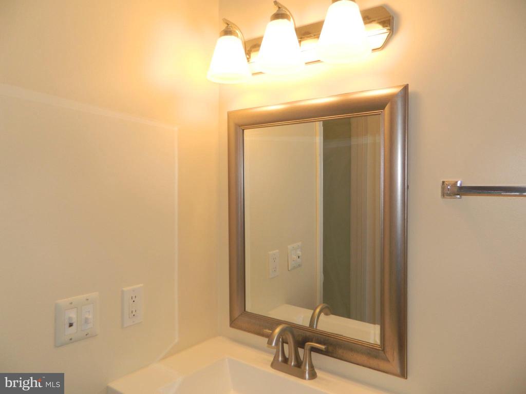 18302 Streamside Dr #201