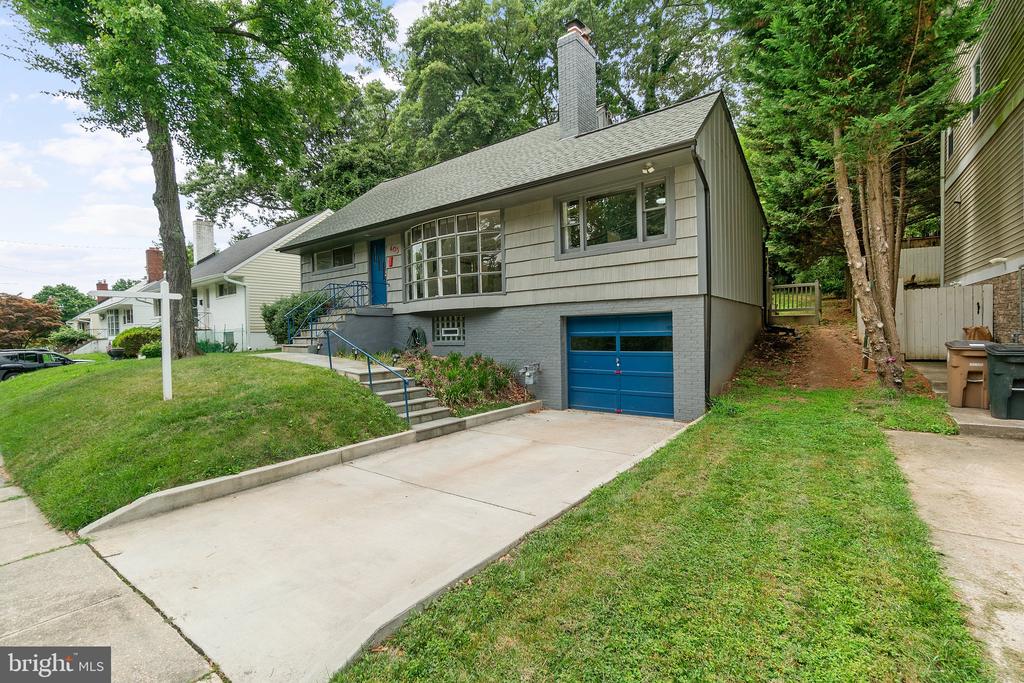 405 RITCHIE PKWY