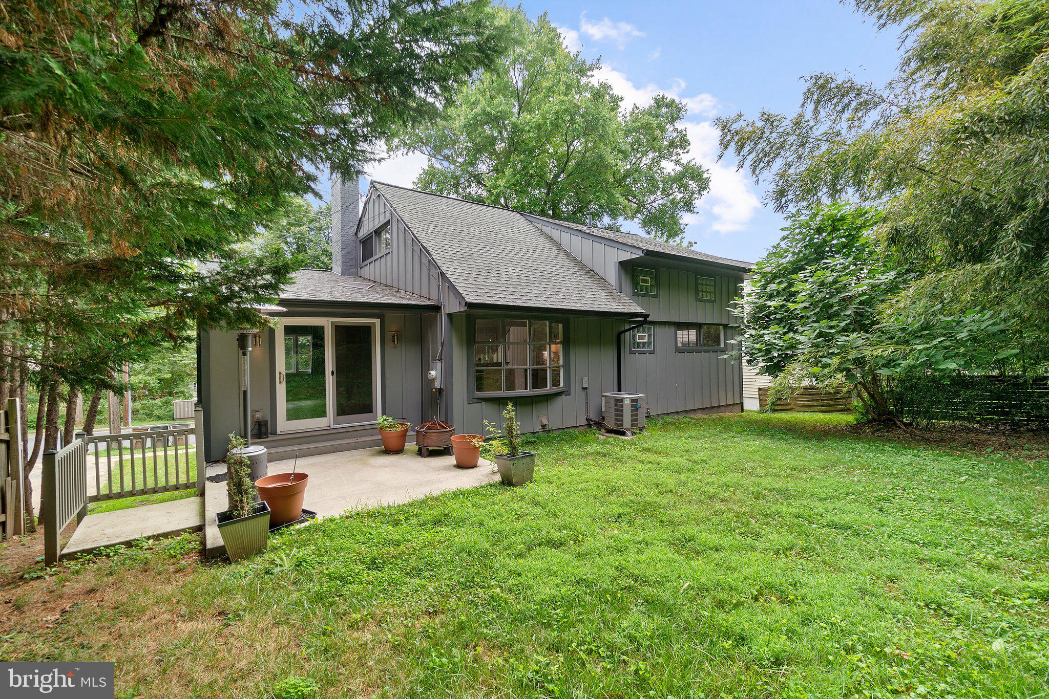 405 RITCHIE PKWY