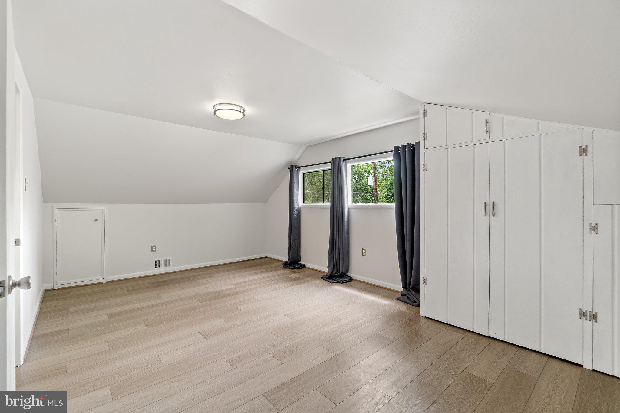 405 RITCHIE PKWY