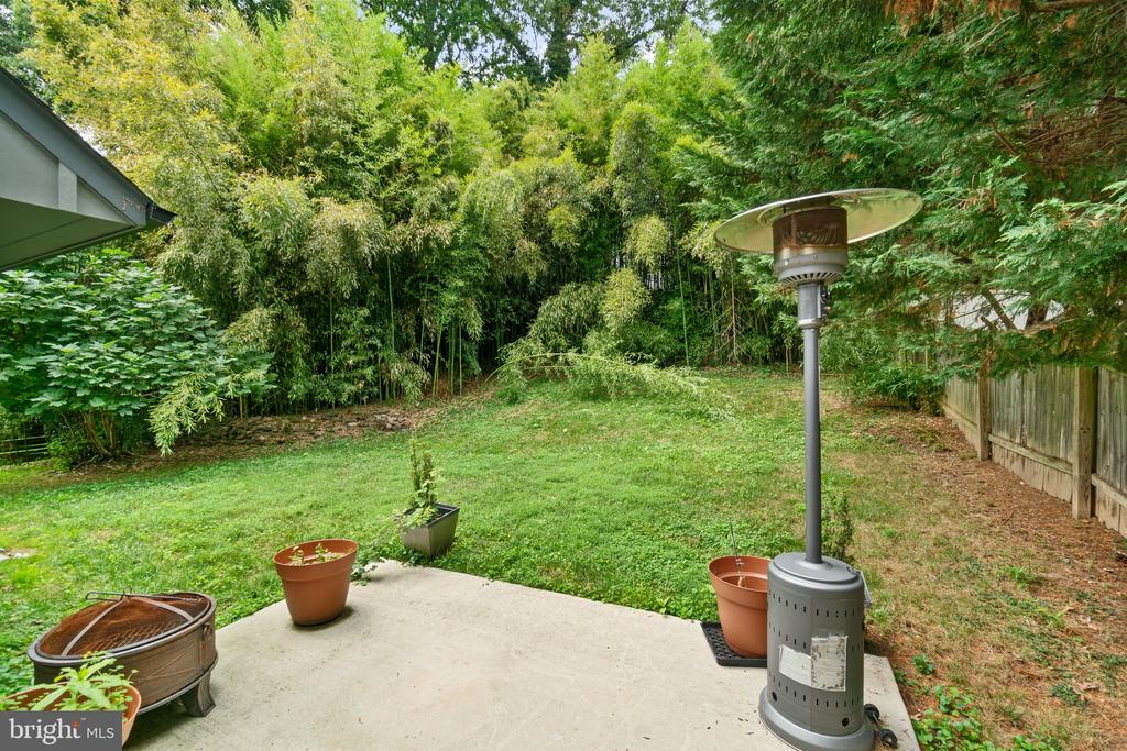 405 RITCHIE PKWY