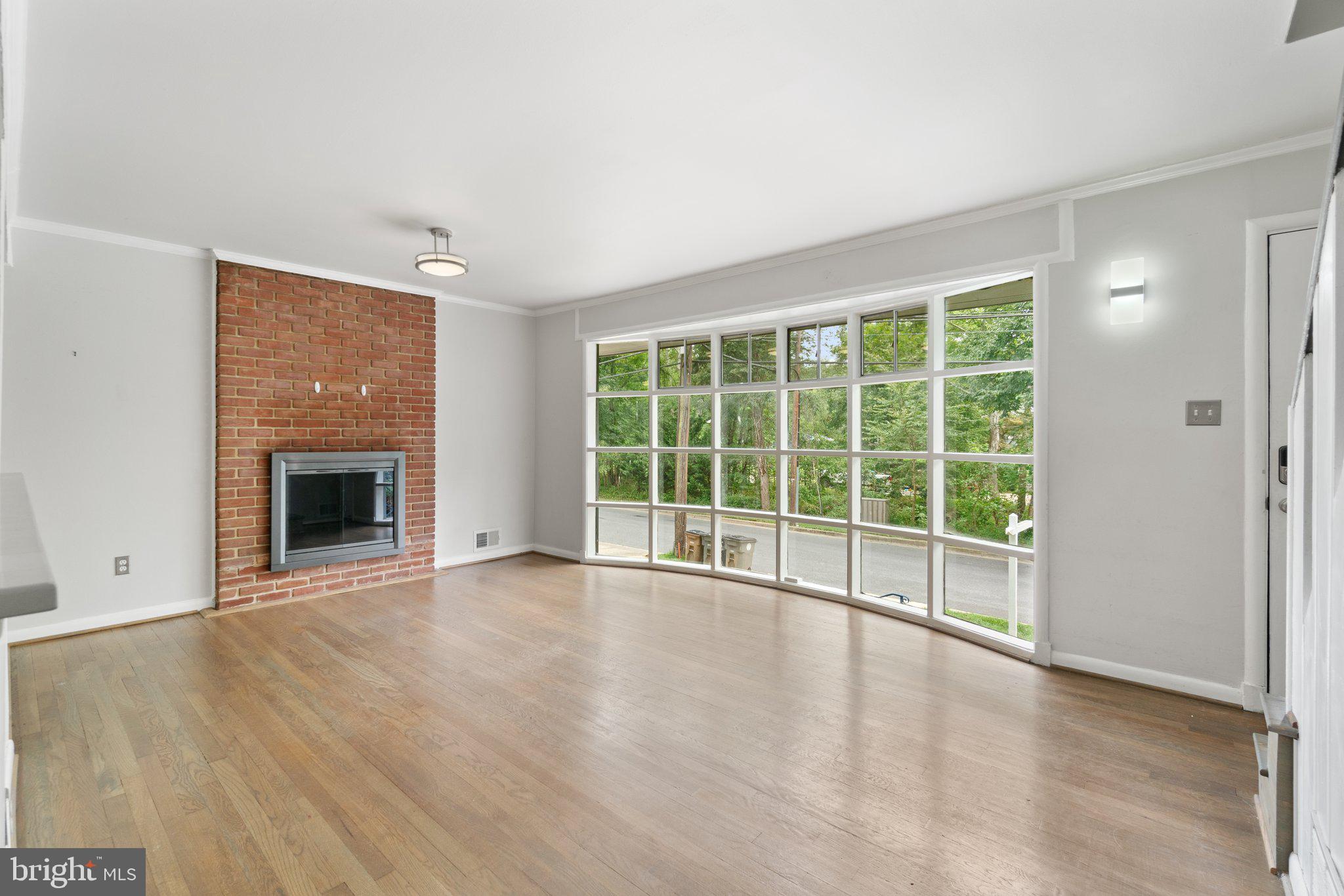 405 RITCHIE PKWY